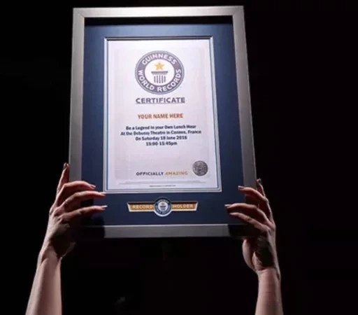 A maior vagina do mundo! Conheça os 10 recordes sexuais mais bizarros 