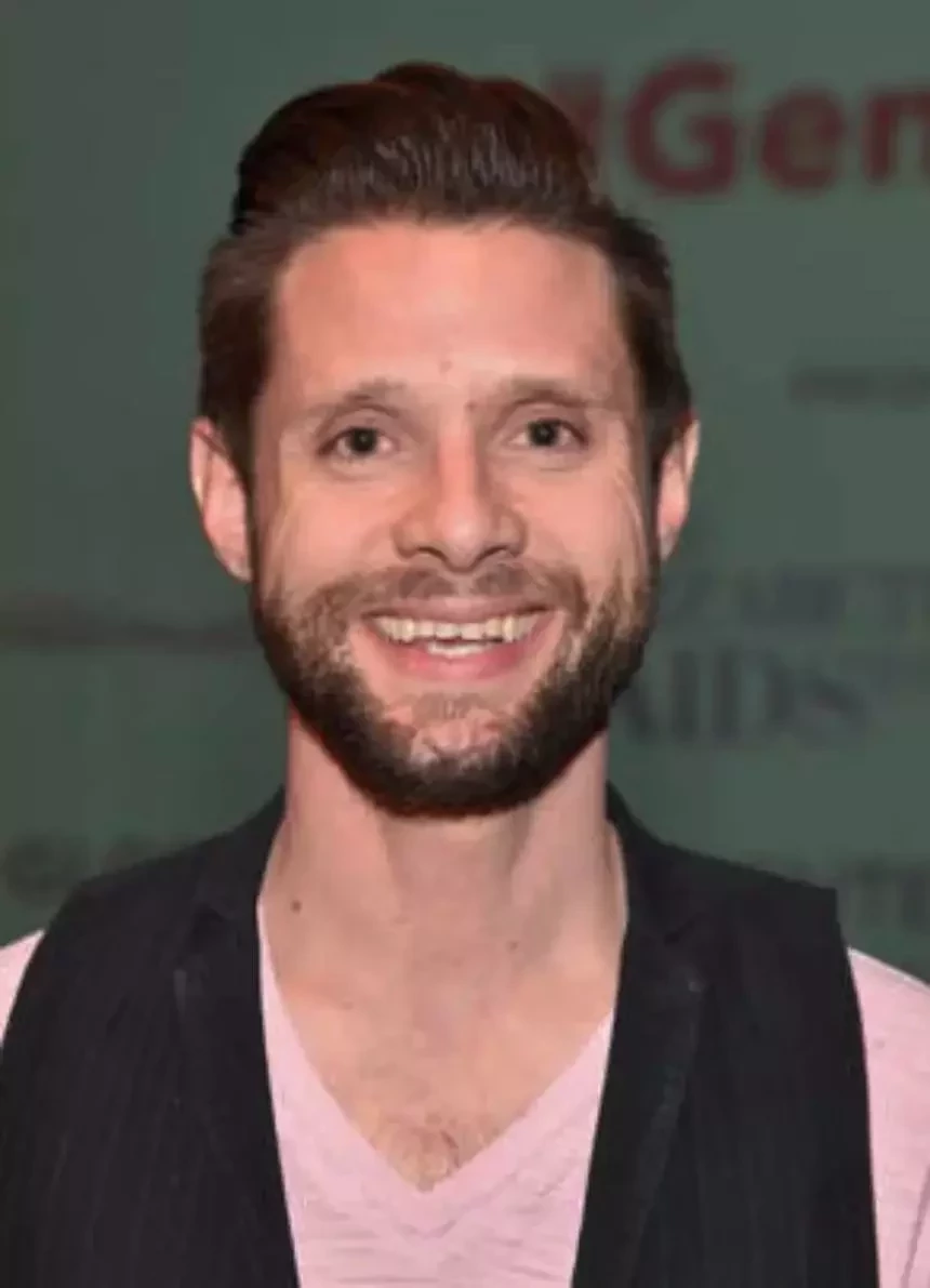 Sem preconceito! Conheça 10 Famosos que convivem com o vírus HIV - imagem 96049