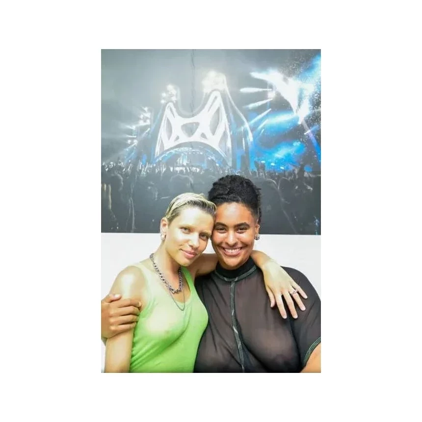 Será que vai virar moda?! Famosas abusam das transparências - imagem 101018