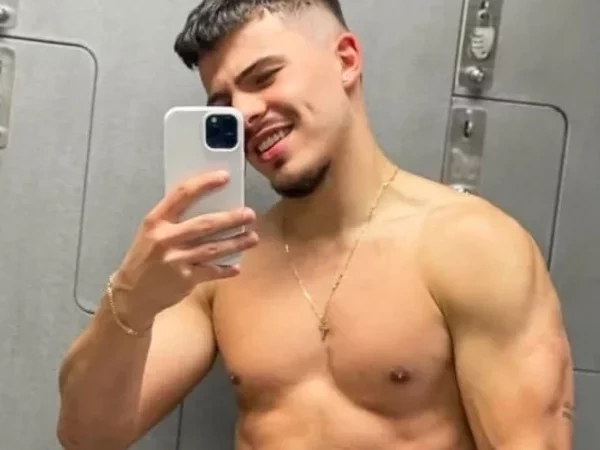 A Fazenda 14: Cinco participantes já tiveram nudes vazados na web