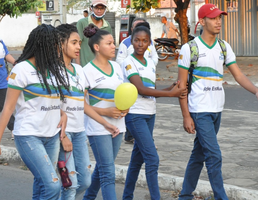 Hugo Napoleão realiza caminhada em alusão ao Setembro Amarelo - Imagem 10