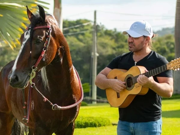 30 milhões: Confira fotos  da fazenda que Eduardo Costa quase vendeu 