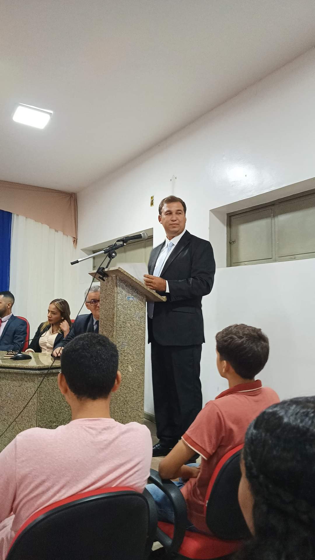 Posse do novo vereador de Monsenhor Gil, Lourão da Canafístula  - Imagem 3