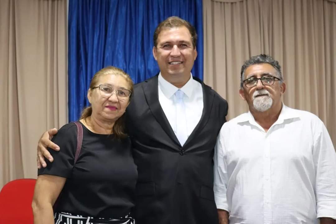 Posse do novo vereador de Monsenhor Gil, Lourão da Canafístula  - Imagem 7