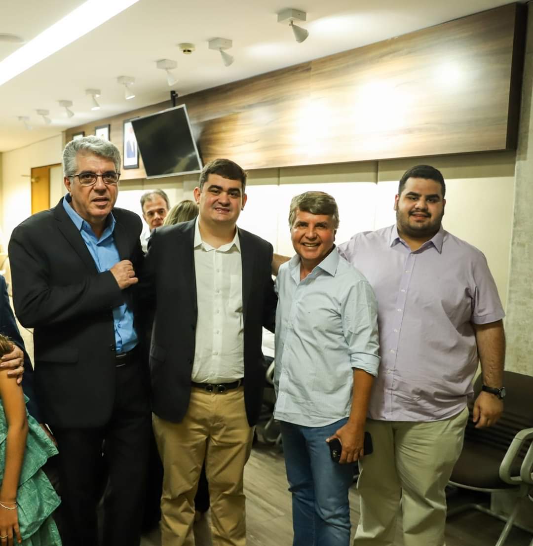 Prefeito prestigia posse da nova diretoria do SEBRAE PIAUÍ em Teresina  - Imagem 3