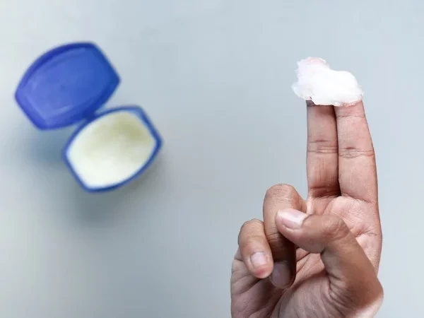 Confira o que você jamais deve usar como lubrificante na hora do sexo