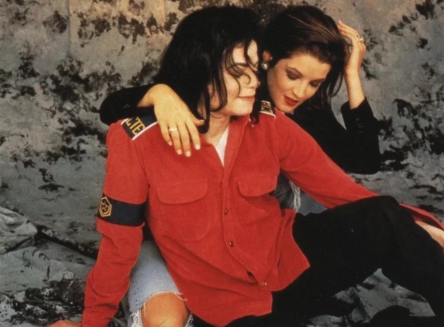 União com Michael Jackson, drogas e morte do filho: a vida de Lisa Presley - imagem 112940