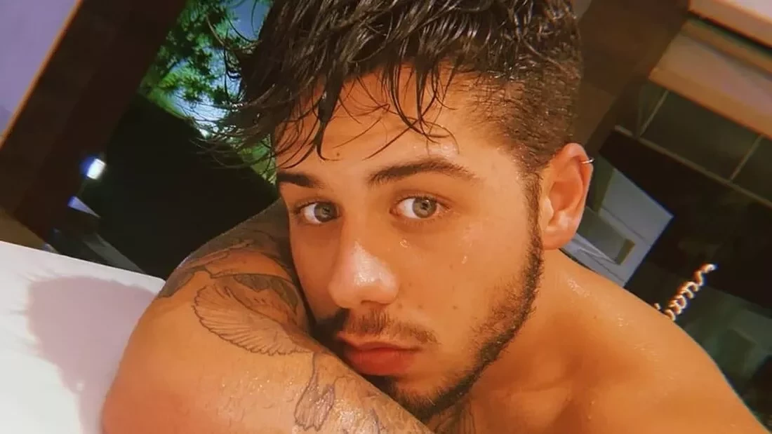 Até em escada! Saiba onde esses famosos brasileiros perderam a virgindade - imagem 113743