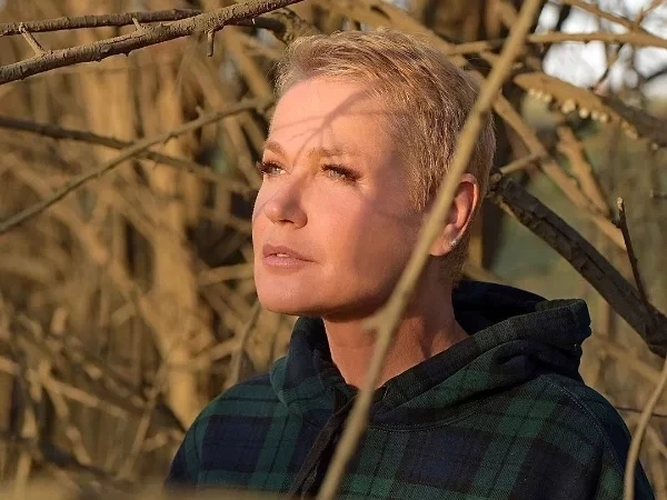 Se surpreenda com a idade de Xuxa e outras apresentadoras brasileiras 
