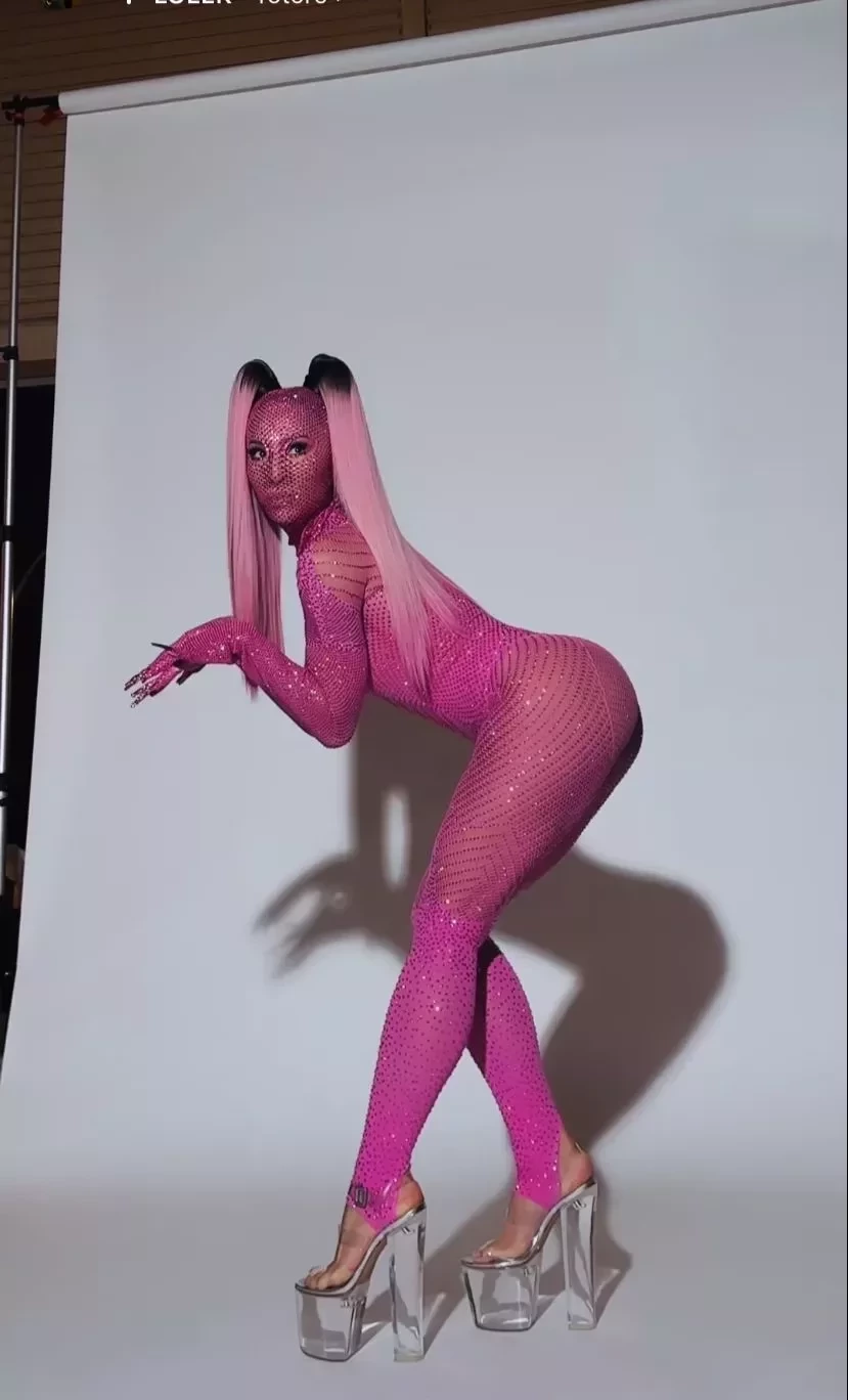 Sabrina Sato escolhe look transparente para ensaio e quase mostra demais - imagem 114376