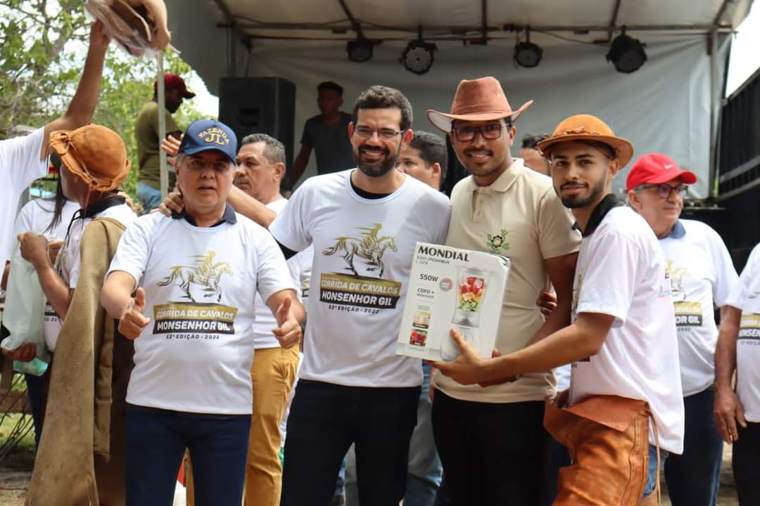 Monsenhor Gil fecha 2022 com eventos reunindo milhares de pessoas - Imagem 36