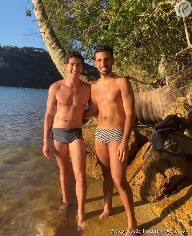 10 galãs que assumiram relacionamentos gays e você não sabia - imagem 112302