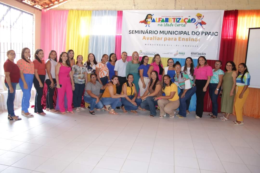 Secretaria Municipal de Educação realiza Seminário PPAIC em Monsenhor Gil  - Imagem 2
