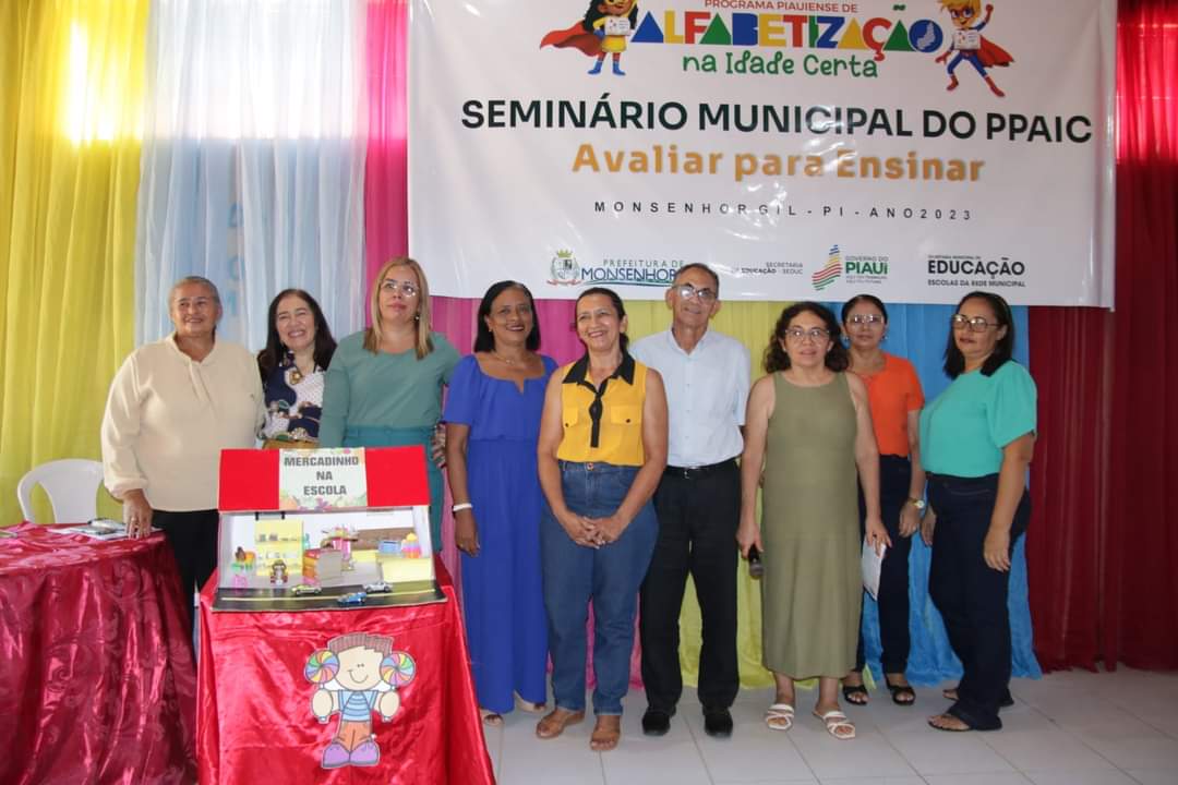 Secretaria Municipal de Educação realiza Seminário PPAIC em Monsenhor Gil  - Imagem 6