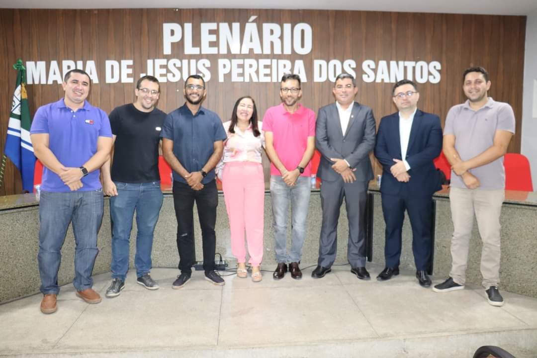 Prefeitura de Monsenhor Gil. Novo plano de cargos e salários do servidor  - Imagem 1