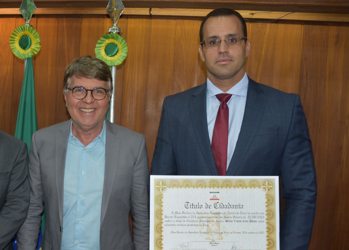 Prefeito João Luiz prestigia entrega de título ao Juíz Dr Silvio Valois - Imagem 1