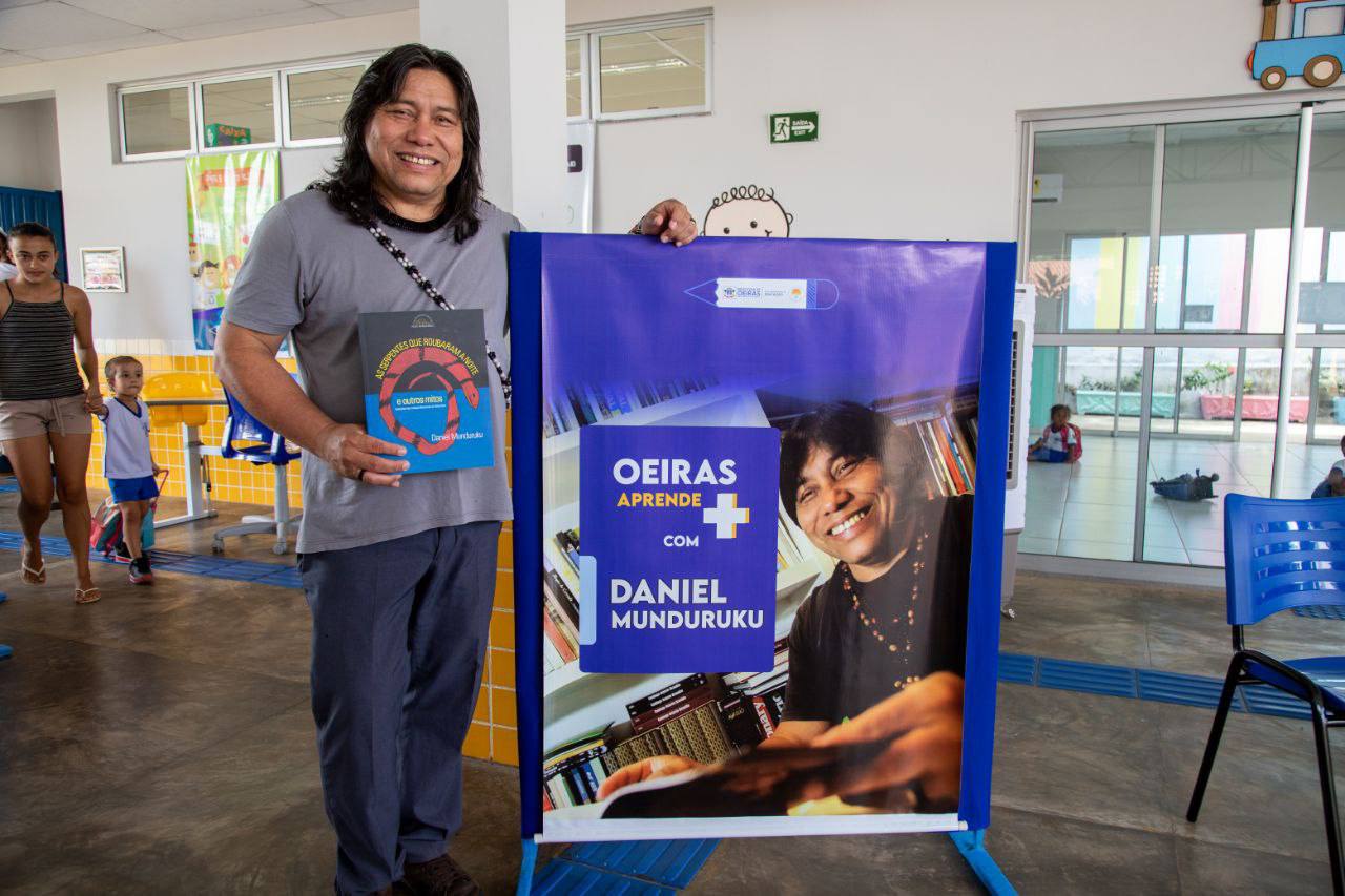 10ª FLOR homenageia escritores Daniel Munduruku e Kiusam de Oliveira  - Imagem 2