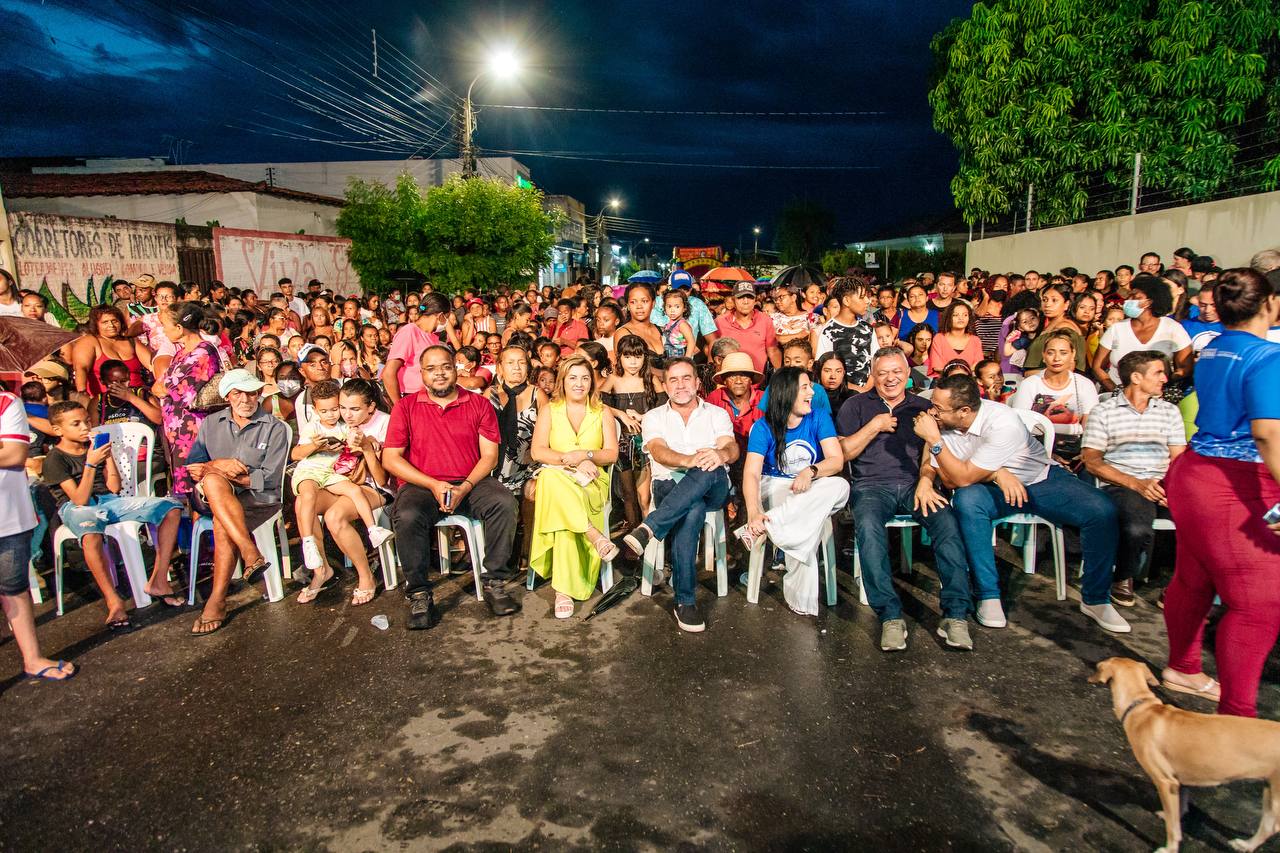 Prefeitura entrega 1.400 cestas básicas a famílias vulneráveis em Oeiras - Imagem 5