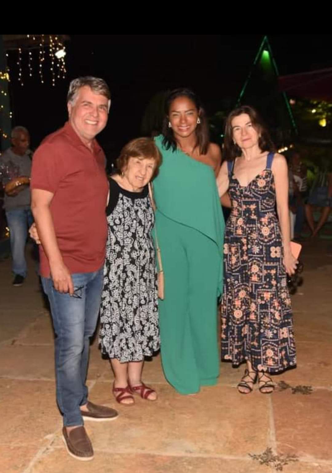 A noite de Natal do Rancho Terra do Nunca em Monsenhor Gil  - Imagem 2