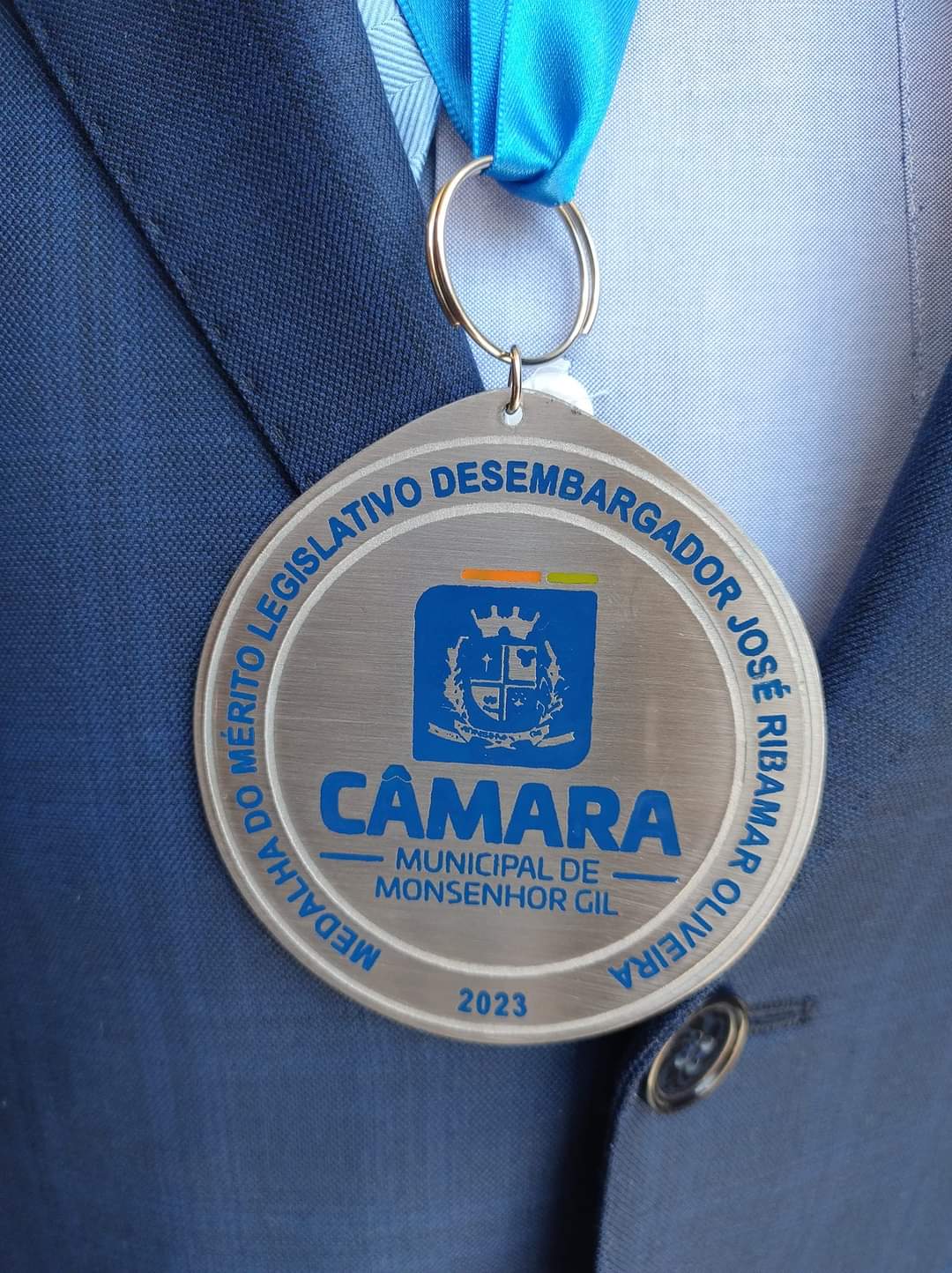 Des. José Ribamar Oliveira recebe Mérito Legislativo em Monsenhor Gil - Imagem 1