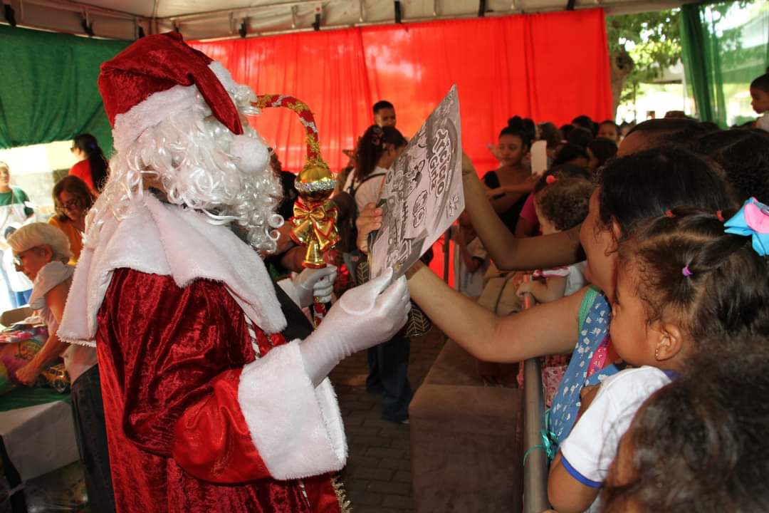 Teve festa sim! Para as crianças de Monsenhor Gil festejando seus 60 anos  - Imagem 9