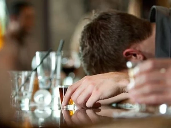 Personalidade: que tipo de bêbado você é, de acordo com seu signo