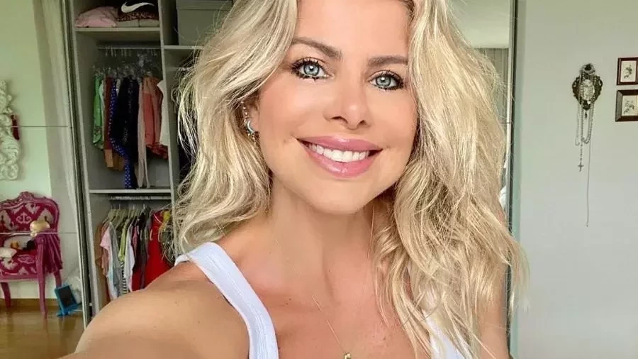 Além de Claudia Raia! 15 famosas que foram mães depois dos 40 anos - imagem 115750