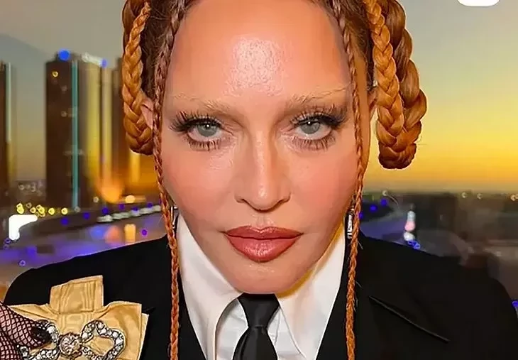 Além de Claudia Raia! 15 famosas que foram mães depois dos 40 anos - imagem 115753