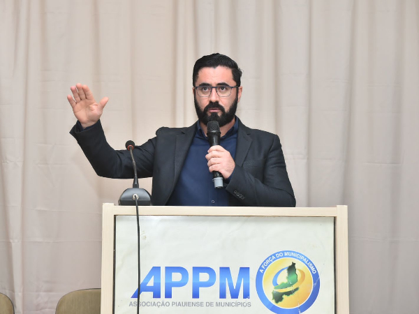 Juca Cavalcante é aclamado presidente do Coegemas-PI