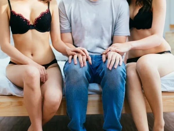 Carnaval e ménage: sexo a três é o fetiche preferido dos foliões?