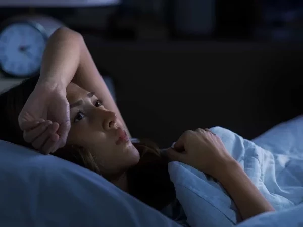 São os 'reis' das insônias! Os 3 signos que têm mais dificuldade em dormir