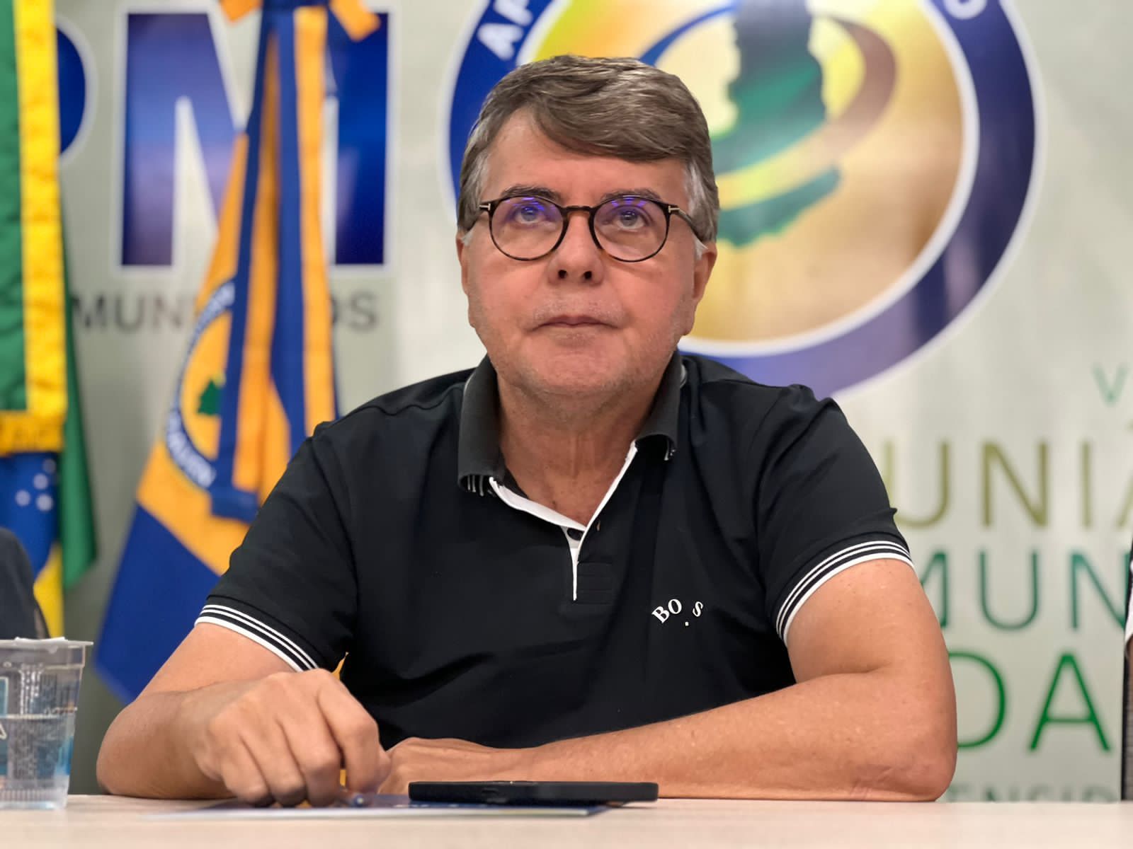 Prefeitos debatem dificuldades em seus Municípios. Monsenhor Gil presente - Imagem 4