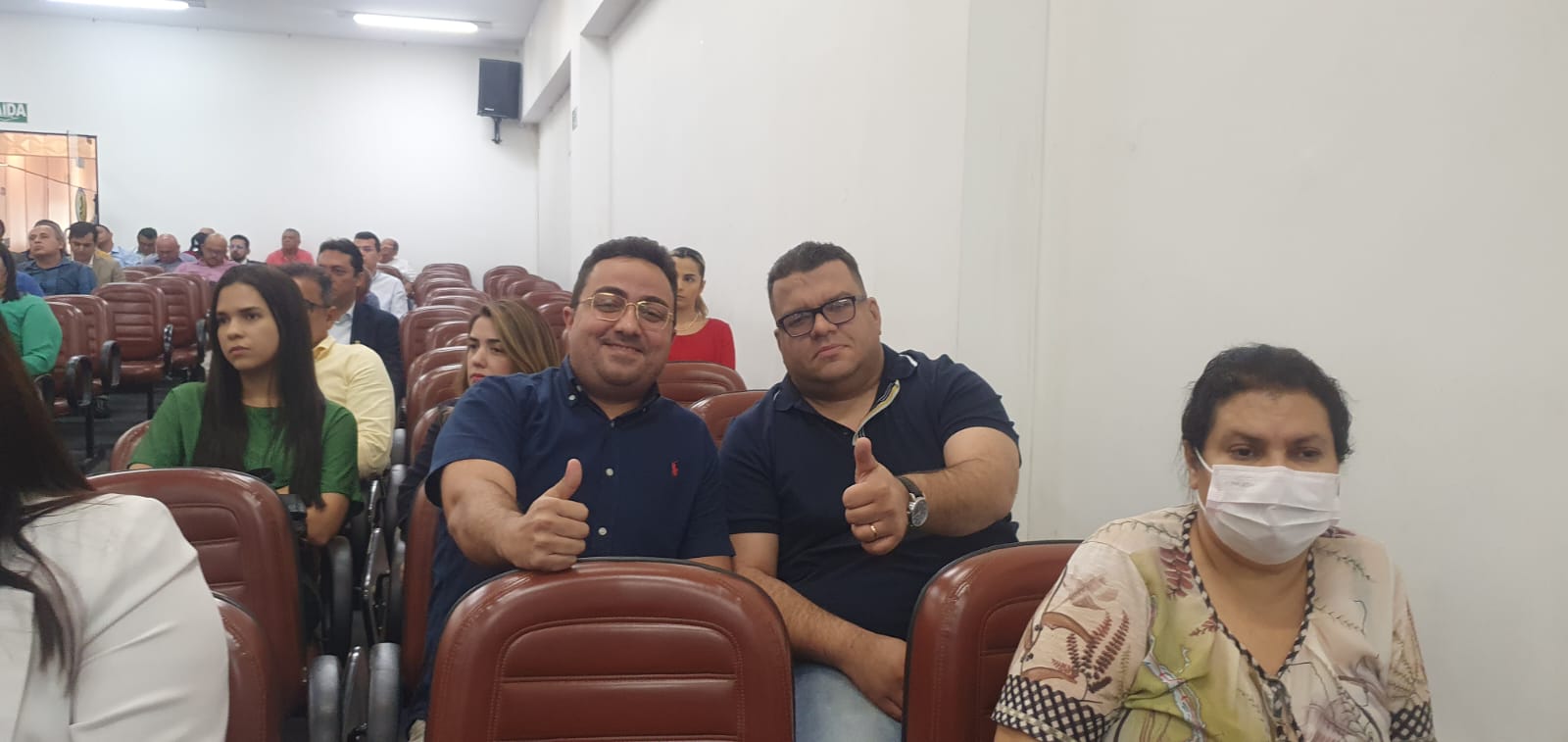 Prefeitos debatem dificuldades em seus Municípios. Monsenhor Gil presente - Imagem 20