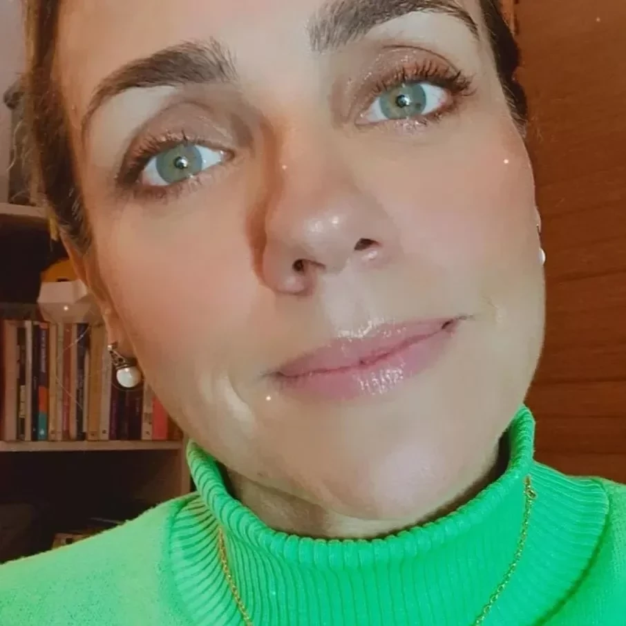 Ana Paula Guimarães 