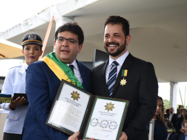 Batalha do Jenipapo: Léo Xenhenhem é homenageado com Medalha de Mérito 