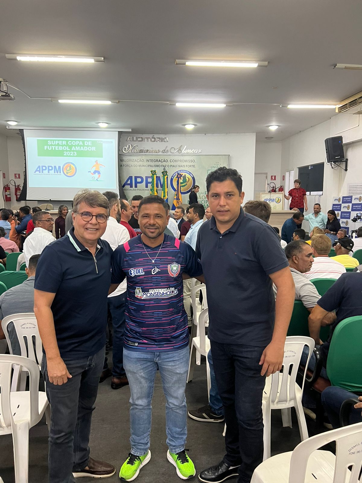Prefeito João Luiz participa do lançamento 1a Super Copa APPM de futebol  - Imagem 3