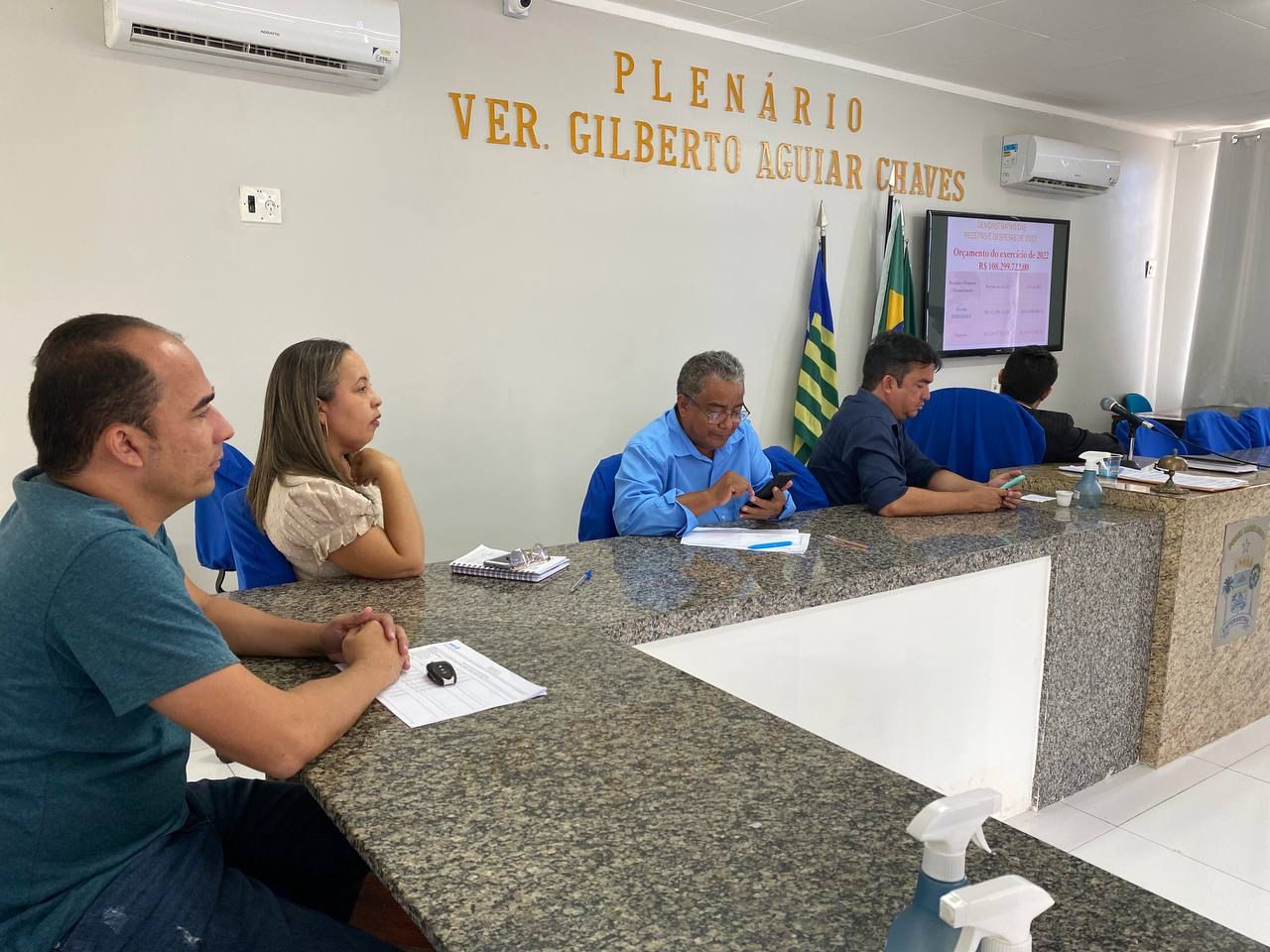 Prefeitura realiza audiência pública na câmara municipal - Imagem 1