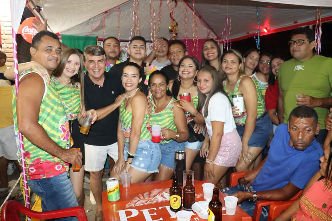 Carnaval de Monsenhor Gil se consolida pela organização e segurança - Imagem 10