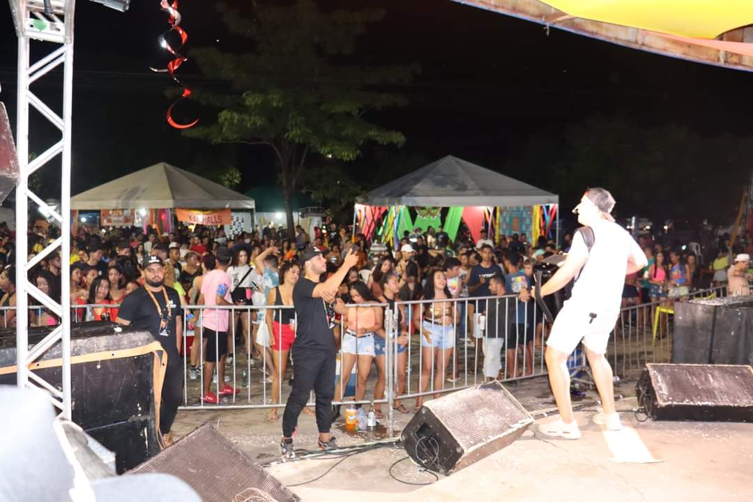 Carnaval de Monsenhor Gil se consolida pela organização e segurança - Imagem 53