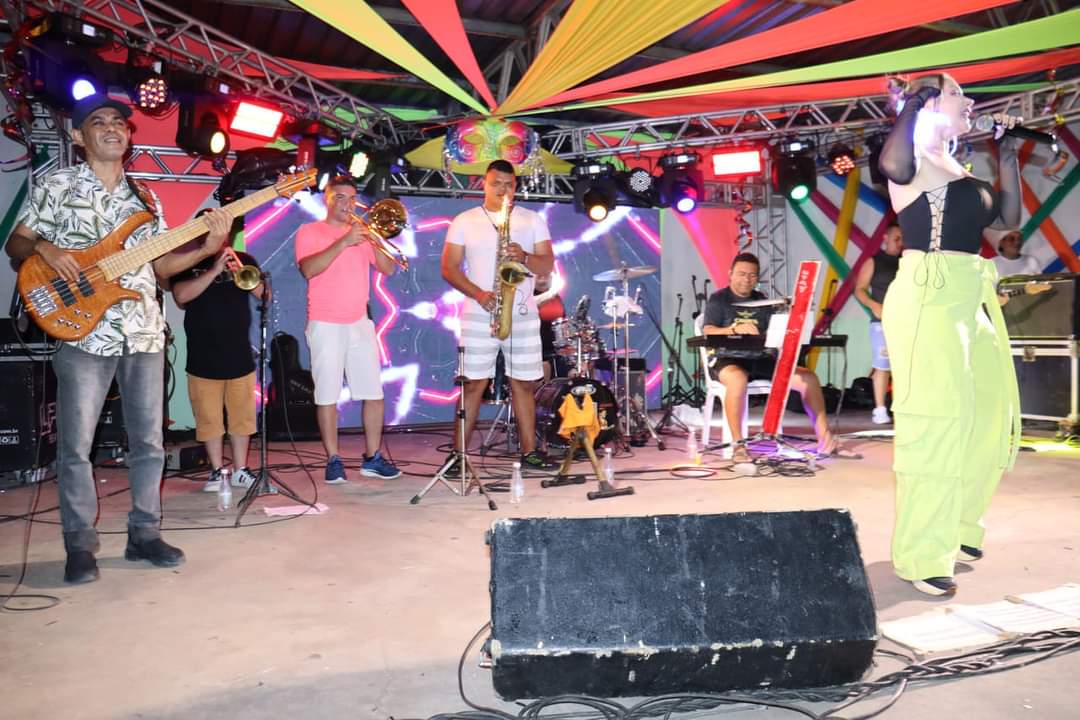 Carnaval de Monsenhor Gil se consolida pela organização e segurança - Imagem 77