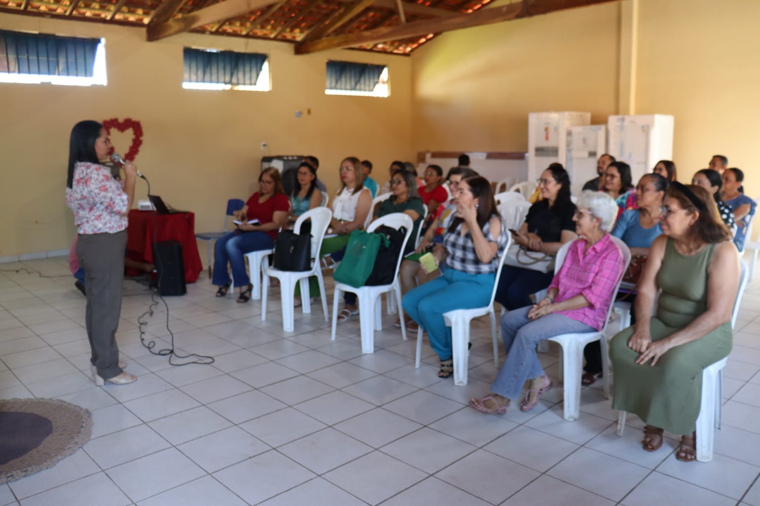Encontro Regional formação de Conselheiros FUNDEB em Monsenhor Gil - Imagem 4