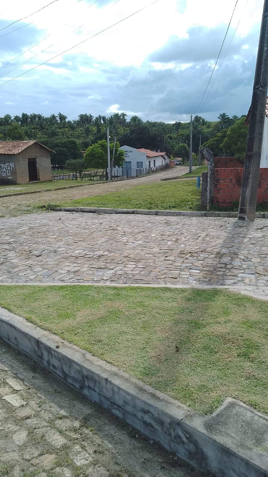 Limpeza de praças, de cemitérios, ruas, cidade limpa em Monsenhor Gil  - Imagem 3