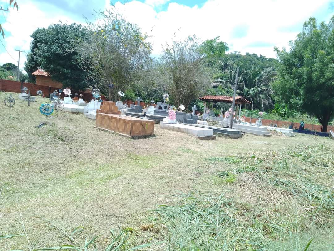 Limpeza de praças, de cemitérios, ruas, cidade limpa em Monsenhor Gil  - Imagem 5