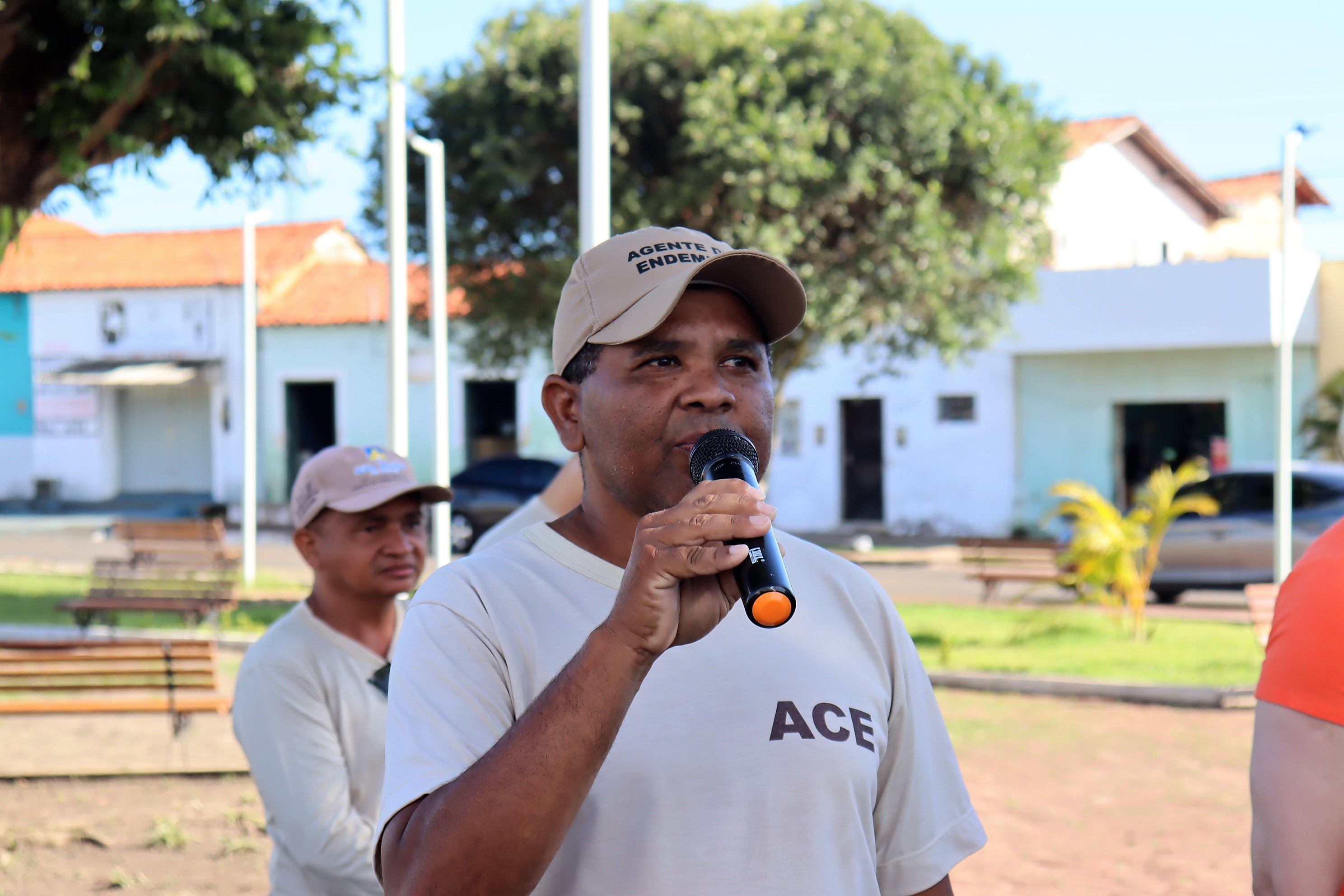 Caminhada incentiva a população para se proteger contra o Aedes Aegypti - Imagem 2