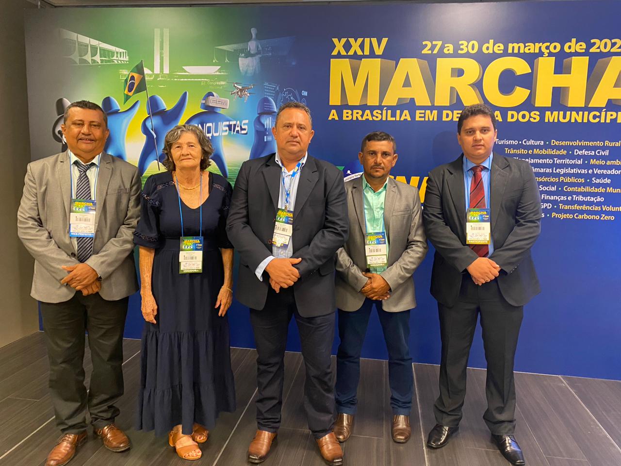 Pref. Miguel Rodrigues, participa da XXIV Marcha dos Prefeitos em Brasília. - Imagem 3