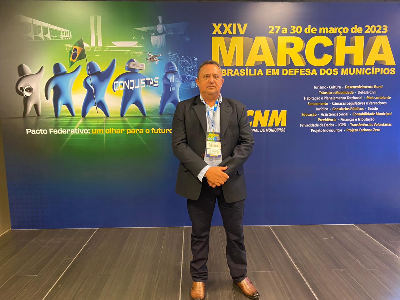 Pref. Miguel Rodrigues, participa da XXIV Marcha dos Prefeitos em Brasília. - Imagem 1