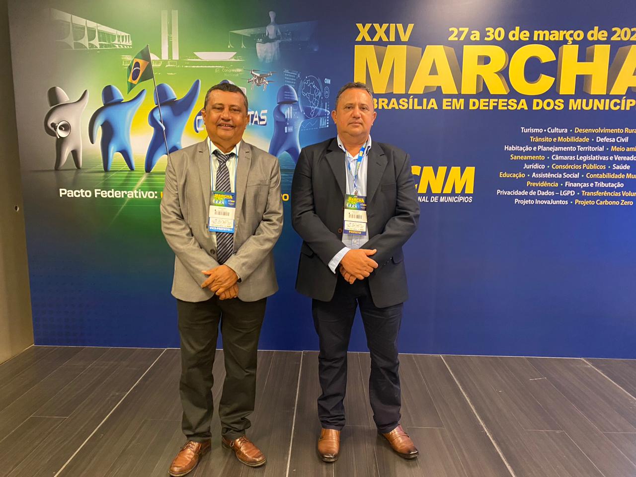 Pref. Miguel Rodrigues, participa da XXIV Marcha dos Prefeitos em Brasília. - Imagem 2