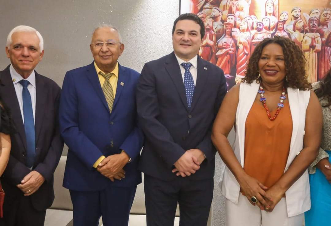 Monsenhor Gil participa da vinda da Ministra da Cultura em Teresina - Imagem 7