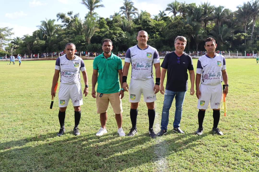 Prefeito João Luiz faz abertura do Campeonato da Canafístula  - Imagem 5