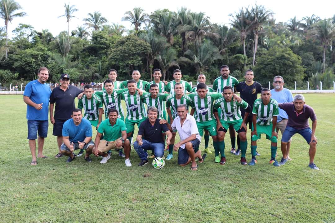 Prefeito João Luiz faz abertura do Campeonato da Canafístula  - Imagem 1